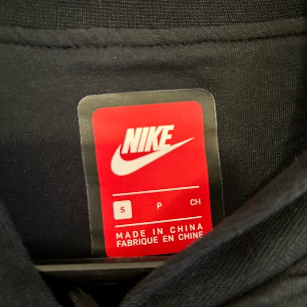 Nike Bomber Jacket - image 4